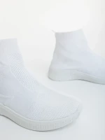 Дамски спортни обувки бели от текстилен материал Astera