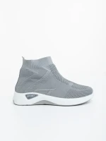 Дамски спортни обувки сиви от текстилен материал Iselia