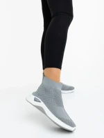 Дамски спортни обувки сиви от текстилен материал Siara