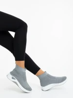 Дамски спортни обувки сиви от текстилен материал Siara