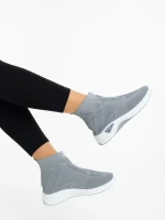 Дамски спортни обувки сиви от текстилен материал Astera