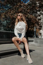 Дамски спортни обувки бежови от текстилен материал Iselia