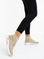 Дамски спортни обувки бежови от текстилен материал Iselia
