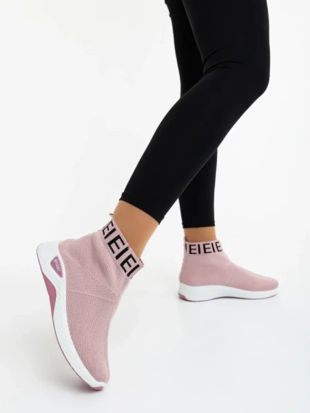 Дамски спортни обувки розови от текстилен материал Irenia