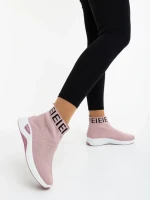 Дамски спортни обувки розови от текстилен материал Irenia