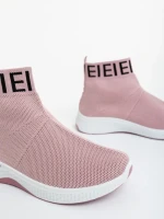 Дамски спортни обувки розови от текстилен материал Irenia