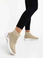 Дамски спортни обувки бежови от текстилен материал Siara