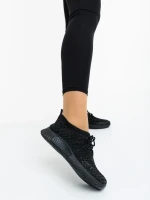 Дамски спортни обувки черни със сребристи детайли от текстилен материал Alenia