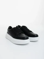 Мъжки черно-бели спортни обувки от еко кожа Asante