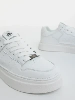 Мъжки бели спортни обувки от еко кожа Cedrik