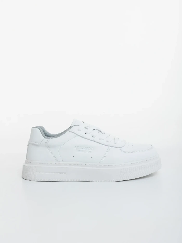 Мъжки бели спортни обувки от еко кожа Casper