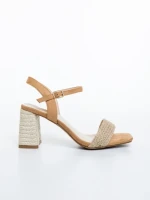Дамски сандали с ток камел от текстилен материал Astaria