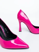 Дамски обувки с ток розови от екологична лачена кожа Saena