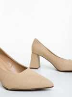 Дамски обувки с ток бежови от екологична лачена кожа Ludena