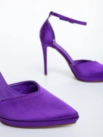 Дамски обувки с ток лилави от текстилен материал Vaiana