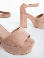 Дамски сандали с ток розови от текстилен материал Elenia