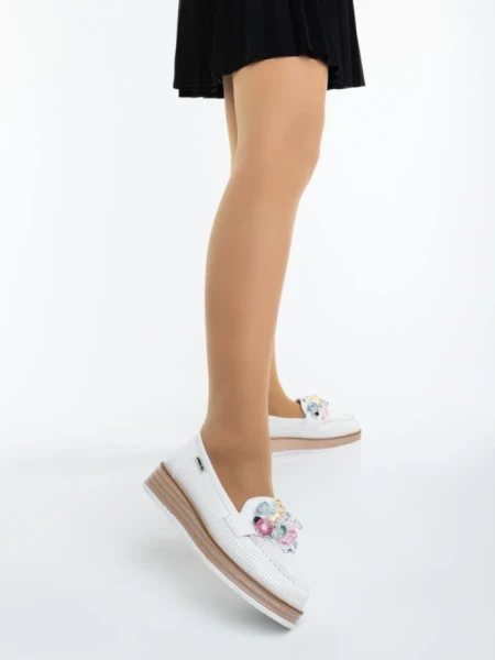 Дамски мокасини бели от текстилен материал Surena