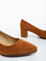 Дамски обувки с ток камел от текстилен материал Naraza