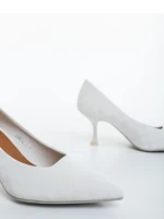 Дамски обувки с ток бежови от текстилен материал Atelia