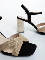 Дамски сандали с ток черни от текстилен материал Rosea