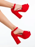 Дамски сандали с ток червени от текстилен материал Elenia