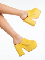 Дамски чехли жълти от текстилен материал Lazara