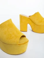 Дамски чехли жълти от текстилен материал Lazara