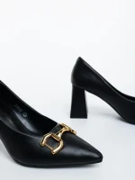 Дамски обувки с ток черни от екологична лачена кожа Janilia