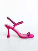 Дамски сандали с ток розови от текстилен материал Lumira
