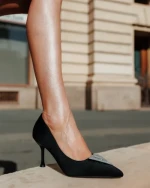 Дамски обувки с ток черни от текстилен материал Mezara