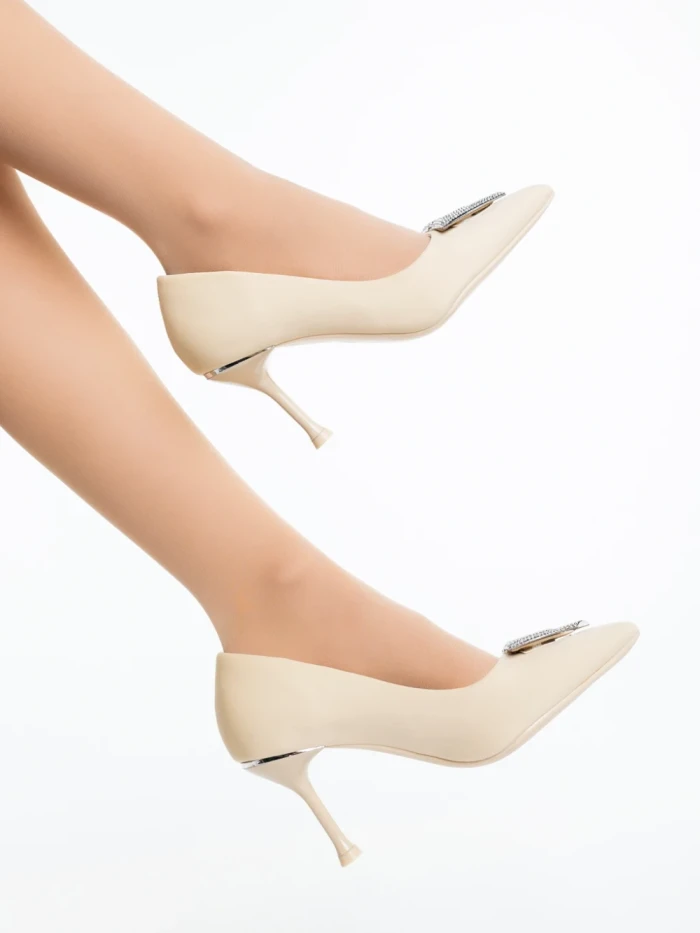 Дамски обувки с ток светло бежови от текстилен материал Mezara