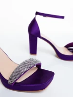 Дамски сандали с ток лилави от текстилен материал Menara