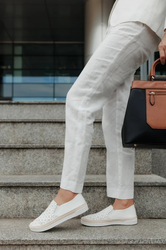 Дамски мокасини бели от екологична кожа Emena