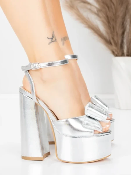 Дамски сандали с дебел ток и платформа 3KV52 Сребро | Mei » MeiMall.bg