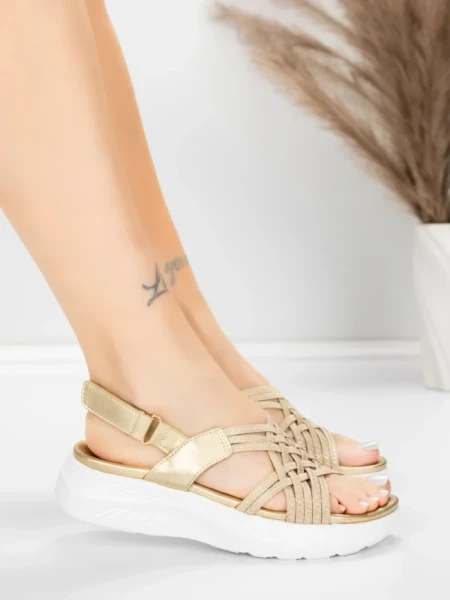 Дамски сандали на платформа 5GS67 Златен | Mei » MeiMall.bg