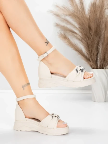 Дамски сандали на платформа 5H75 Бежово | Mei » MeiMall.bg