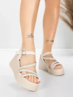 Дамски сандали на платформа 5H78 Бежово | Mei » MeiMall.bg