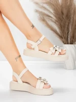 Дамски сандали с нисък ток 5H82 Бежово | Mei » MeiMall.bg