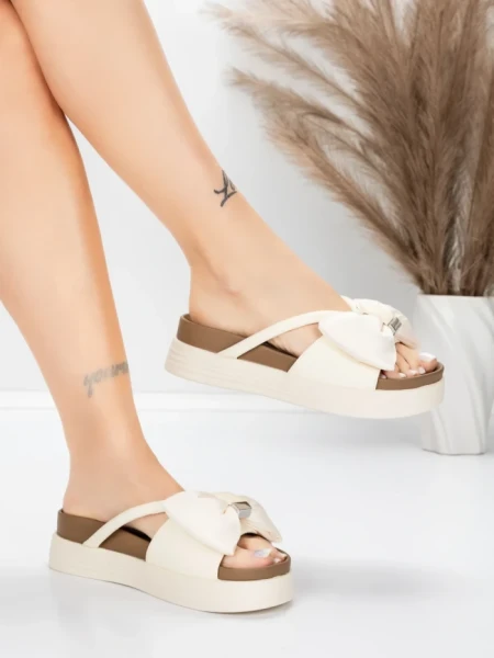 Дамски чехли от естествена кожа TP637-1 Кремав цвят | ... » MeiMall.bg