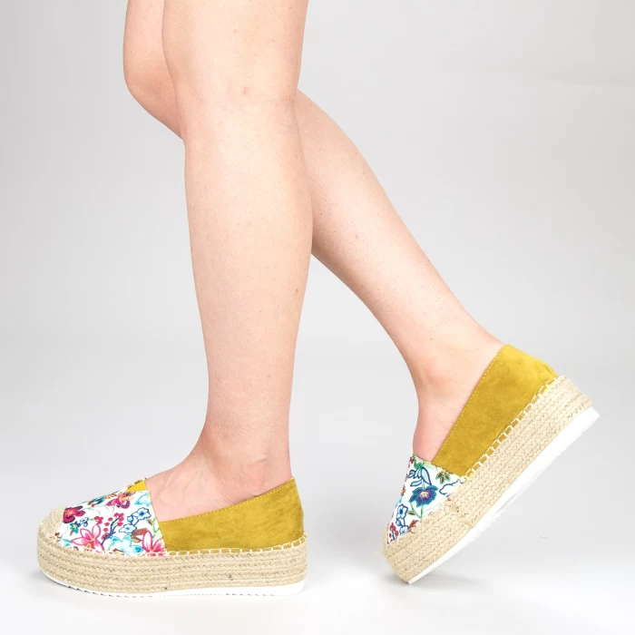 Дамски ежедневни обувки на платформа FS6 Жълто (C12) Mei