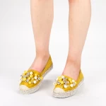 Дамски ежедневни обувки L626 Жълто (D10) Sweet Shoes