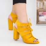 Дамски сандали с дебел ток WT003 Жълто (D02) Mei