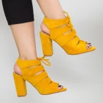 Дамски сандали с дебел ток WT003 Жълто (D02) Mei