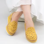 Дамски ежедневни обувки DS5 Жълто (L15) Mei