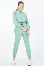 Дамски костюм 8753 Зелено (G02) Adrom