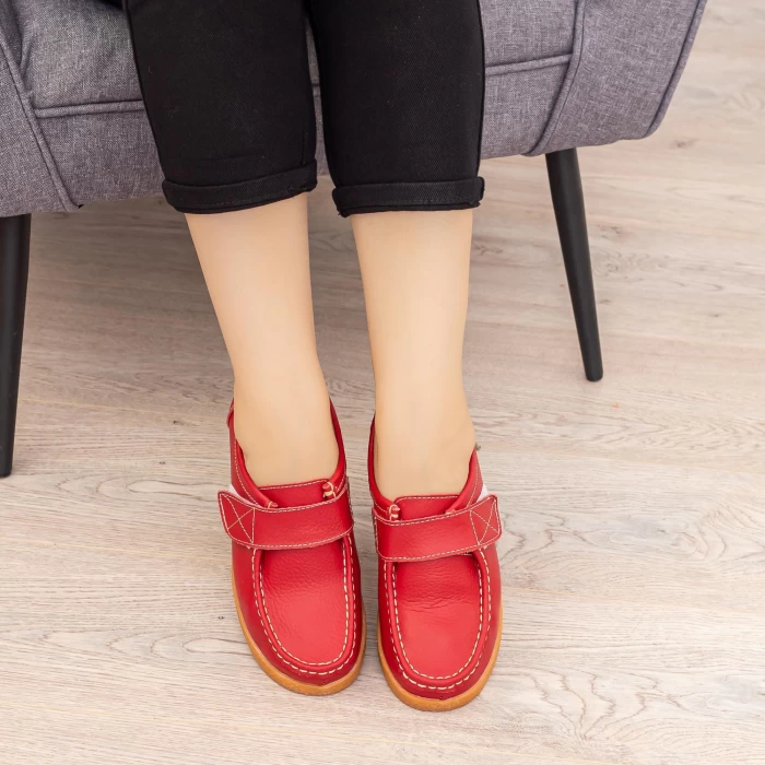 Дамски ежедневни обувки 8518 Червено (L25) Botinelli