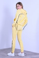 Дамски костюм 9500 Жълто (G72) Adrom