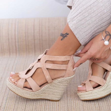 Дамски сандали на платформа HXS12 Nude (D15) Mei