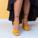 Дамски сандали на ток JSZ2 Жълто (K48) Mei