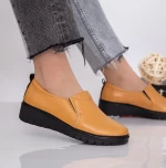 Дамски ежедневни обувки C60 Светлокафяво (B33) Fashion